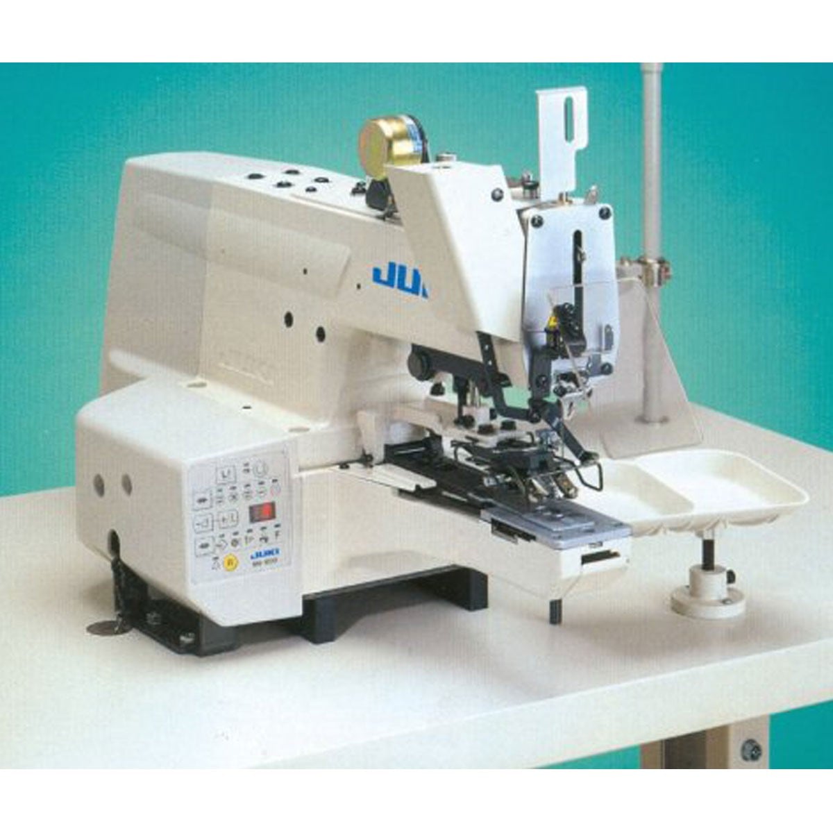 JUKI MB-1800B knoopaanzetmachine
