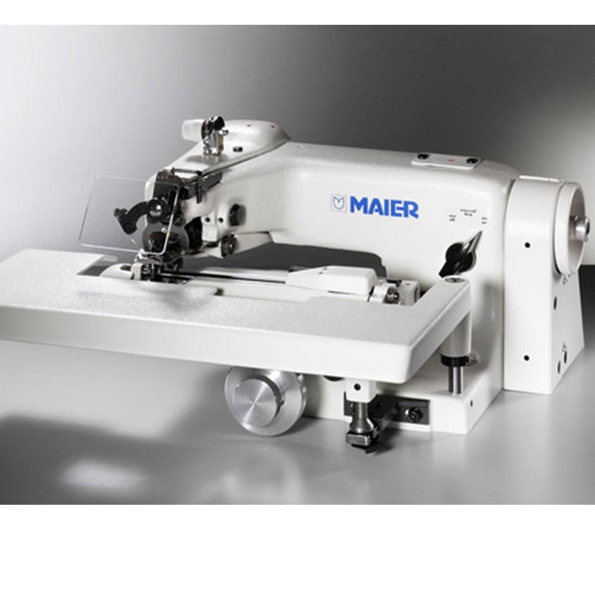 MAIER 241 blindzoommachine