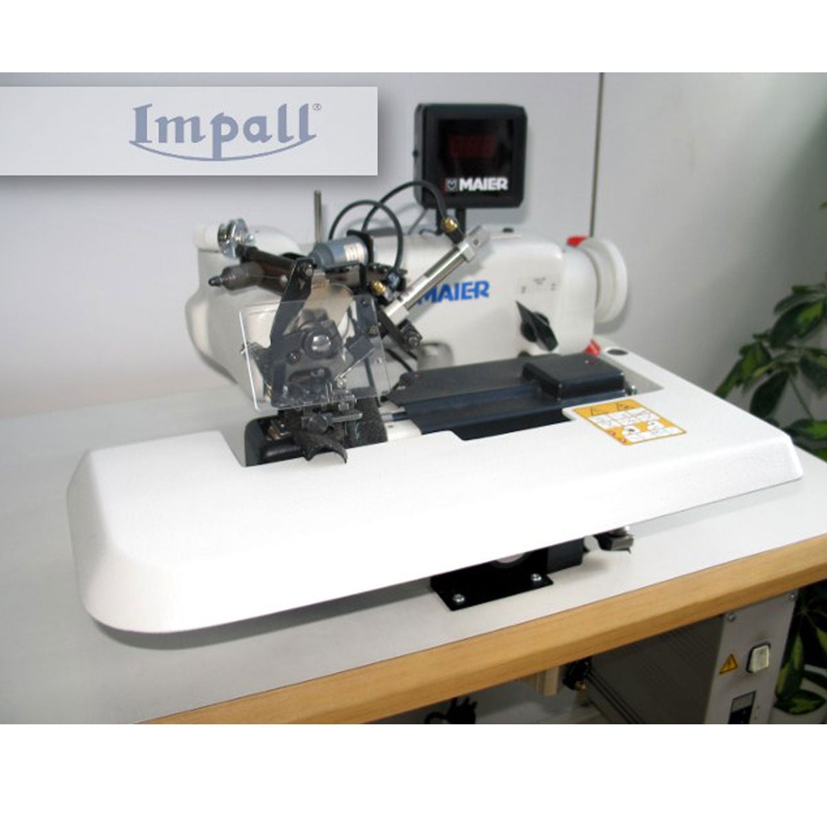 MAIER 251-48-D-12/PFL-P blindzoommachine
